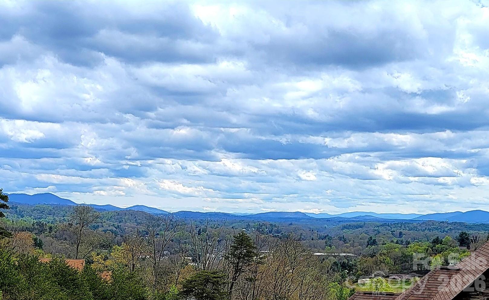 8 English Hills Drive Asheville NC 28804