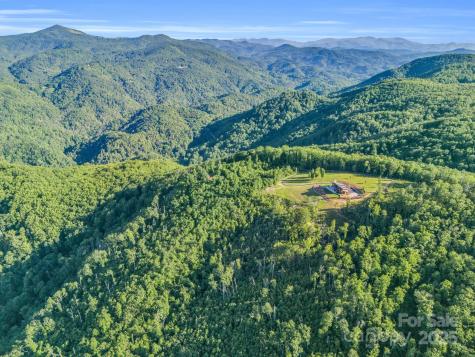 00 H And H Trail Bat Cave NC 28710