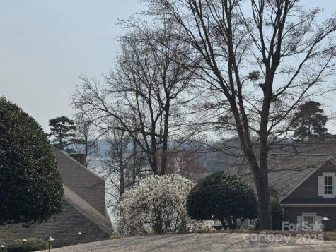 441 Glenbrook Springs New London NC 28127