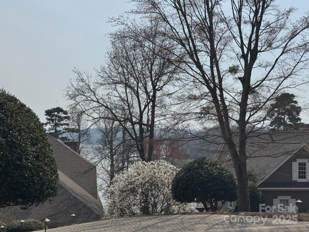 441 Glenbrook Springs New London NC 28127