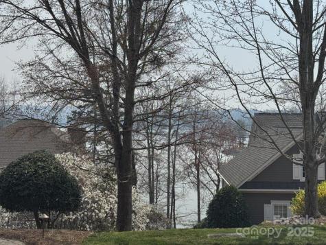441 Glenbrook Springs New London NC 28127