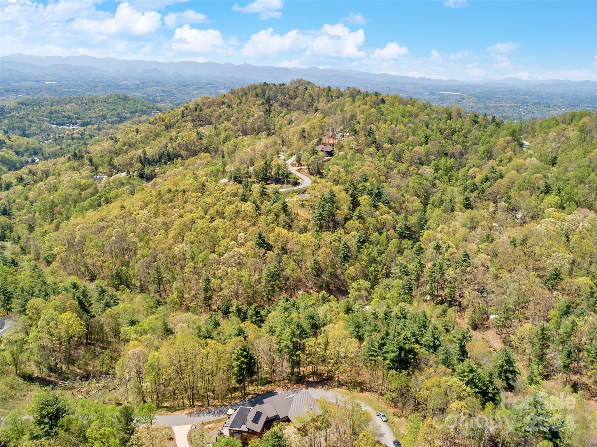 21 Villa Nova Drive Asheville NC 28804