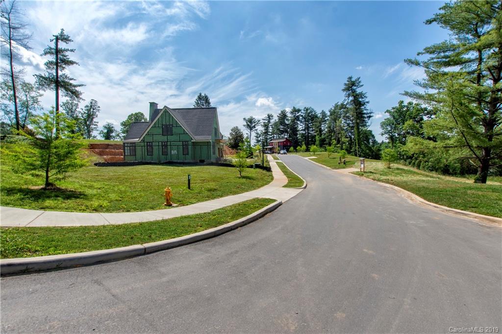 76 Malvern Walk Asheville NC 28806
