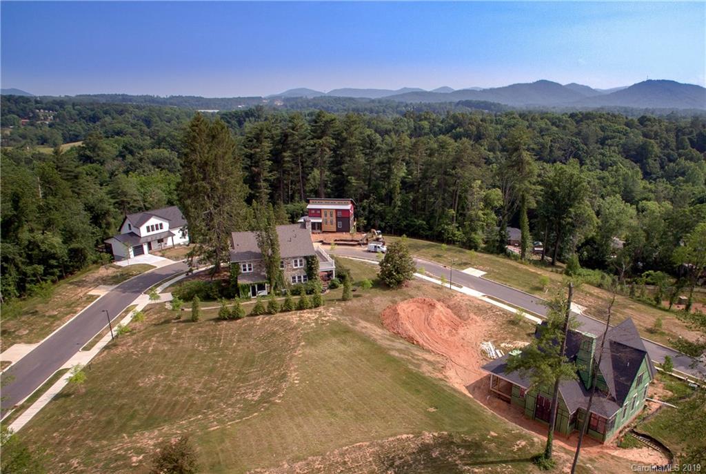 76 Malvern Walk Asheville NC 28806