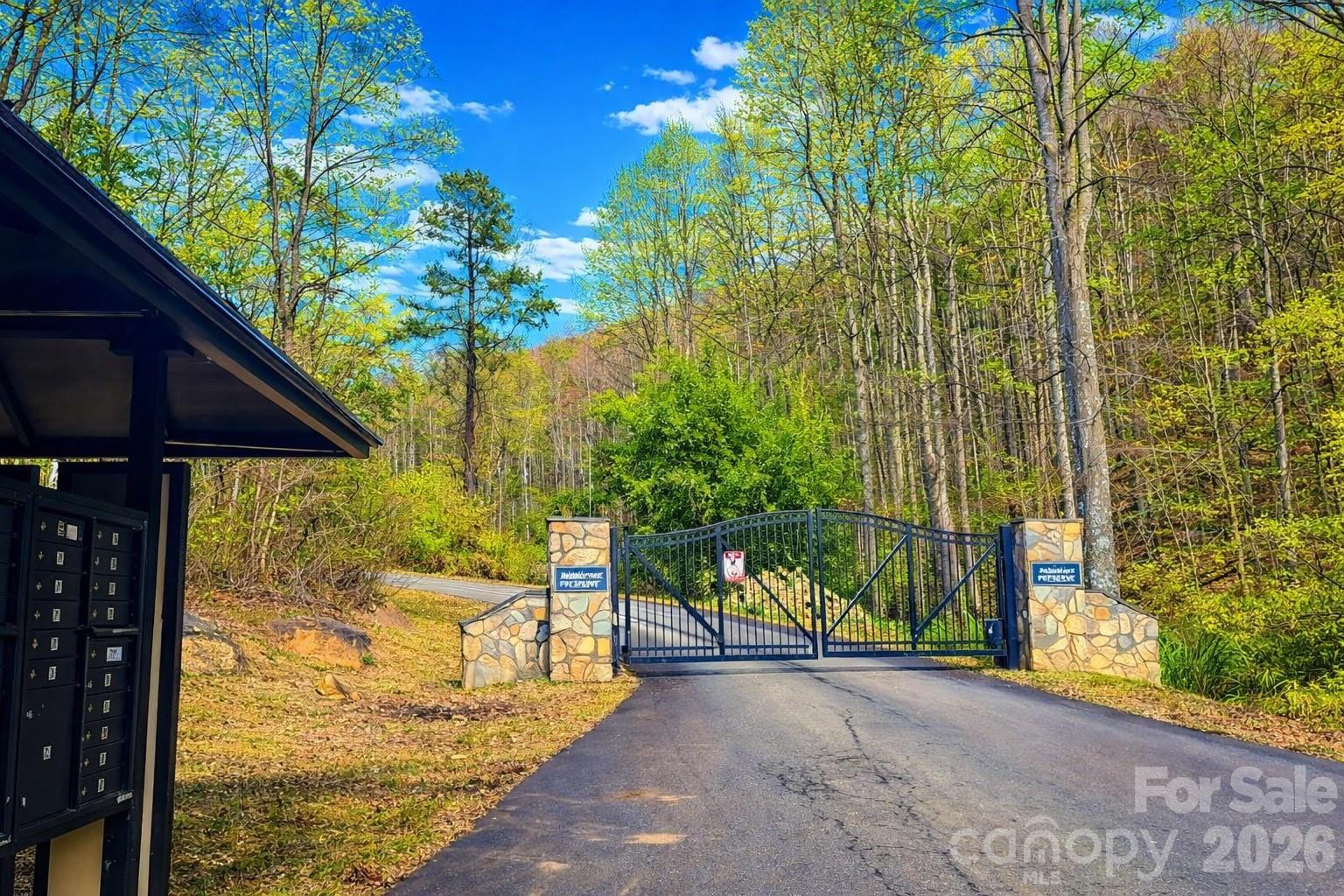 11 Majestic Overlook Way Candler NC 28715