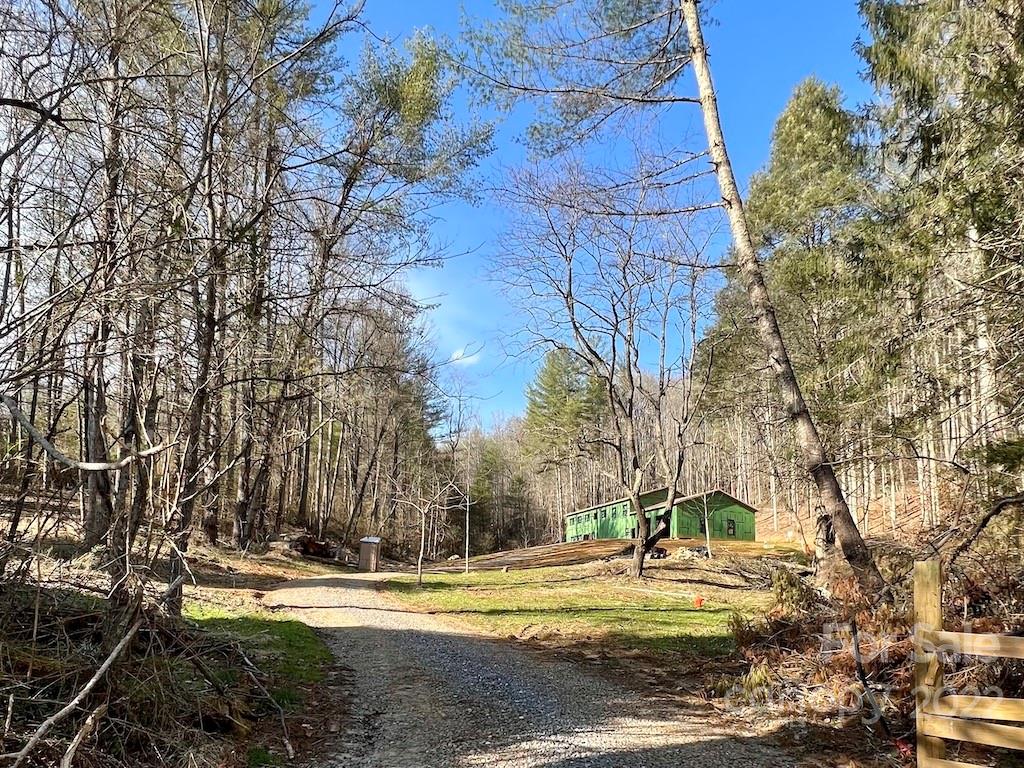 498 Coxes Creek Road Burnsville NC 28714