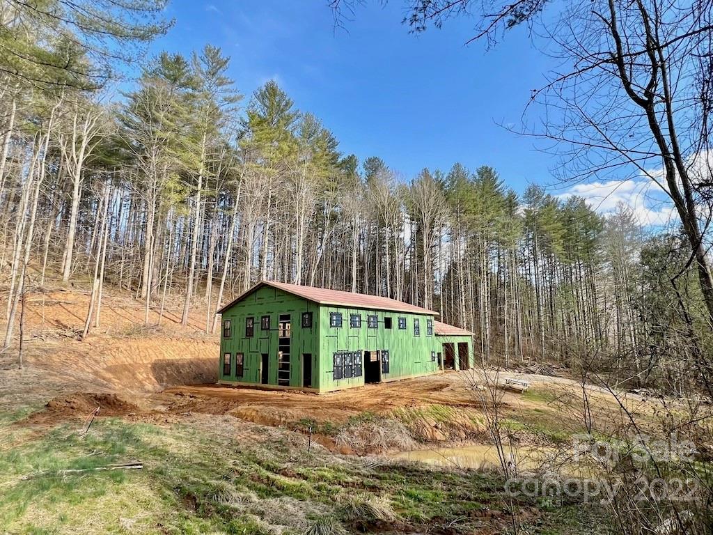 498 Coxes Creek Road Burnsville NC 28714