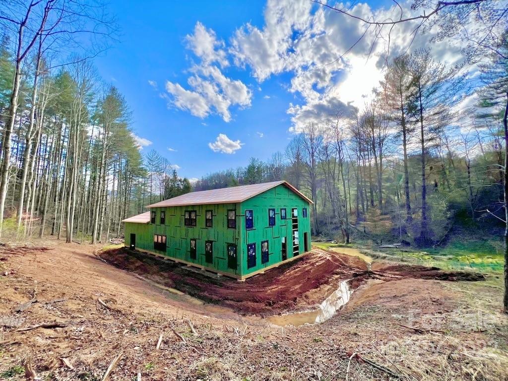498 Coxes Creek Road Burnsville NC 28714