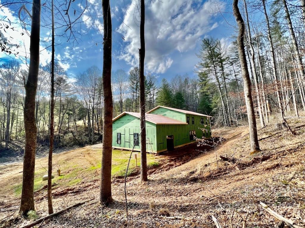 498 Coxes Creek Road Burnsville NC 28714