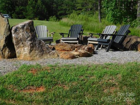 207 W Settings Boulevard NW Valdese NC 28690