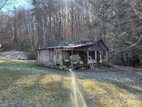 1974 Ammons Branch Road Marshall NC 28753