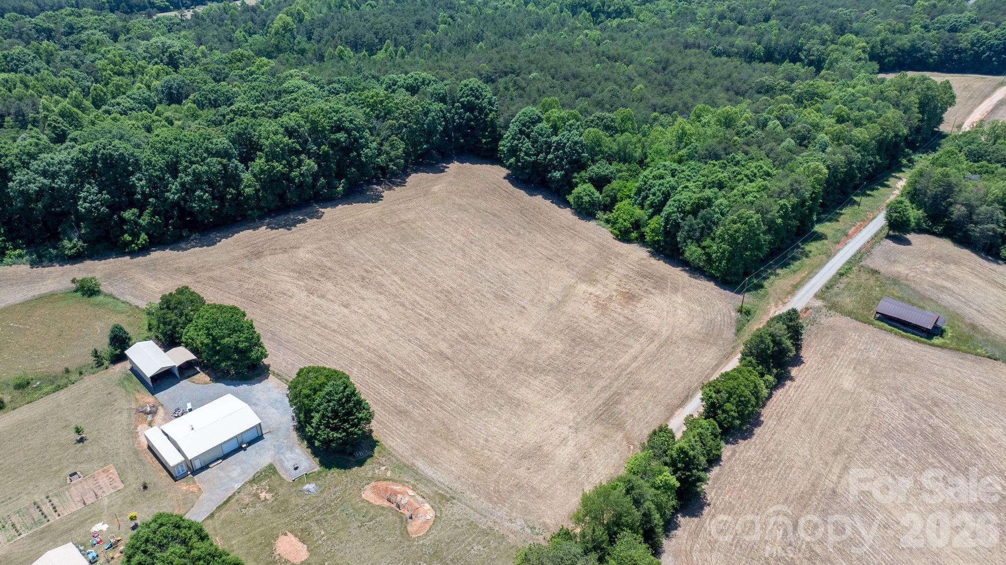 000 Deal Valley Drive Taylorsville NC 28681