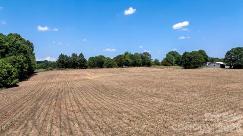 000 Deal Valley Drive Taylorsville NC 28681