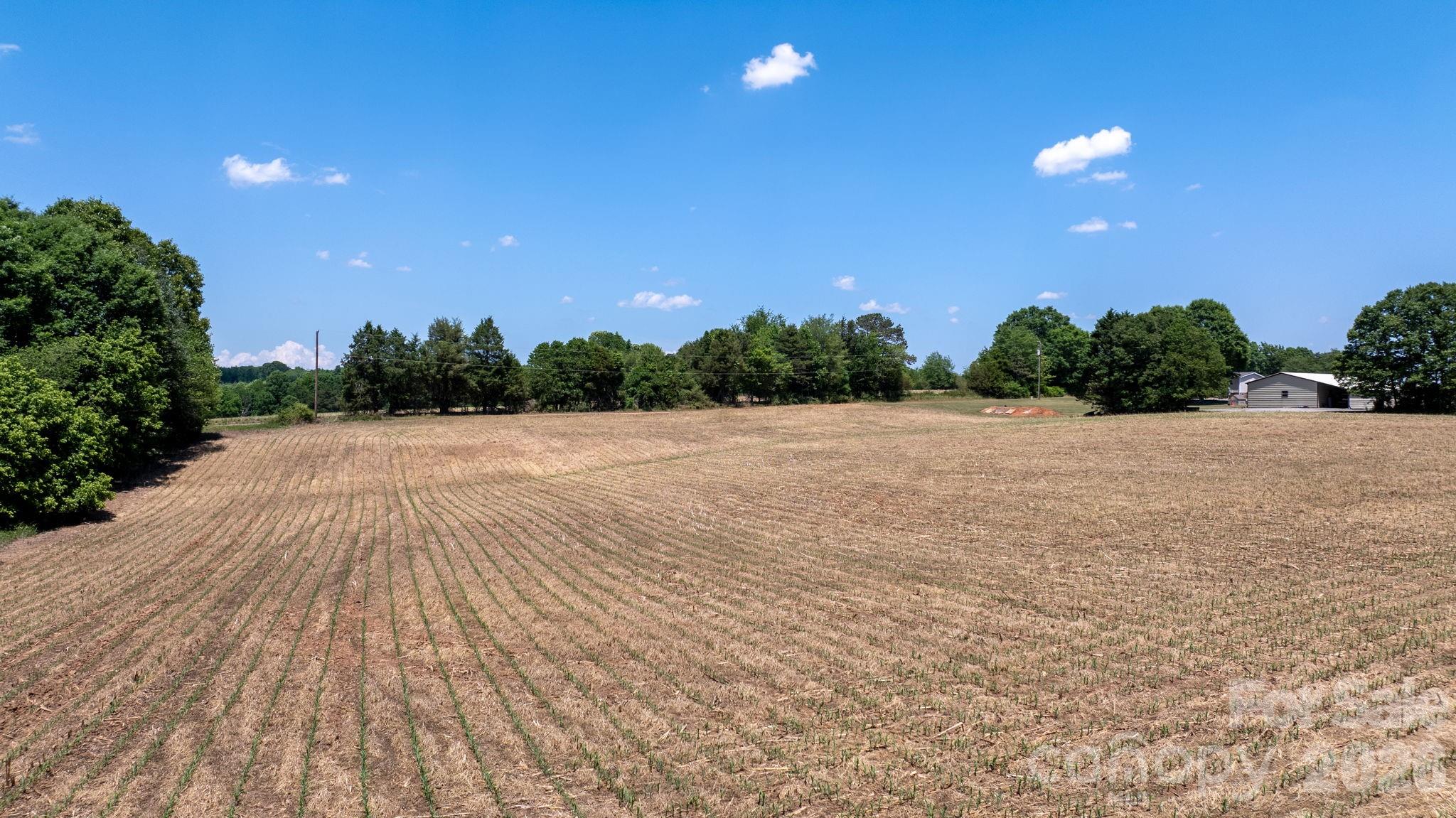 000 Deal Valley Drive Taylorsville NC 28681