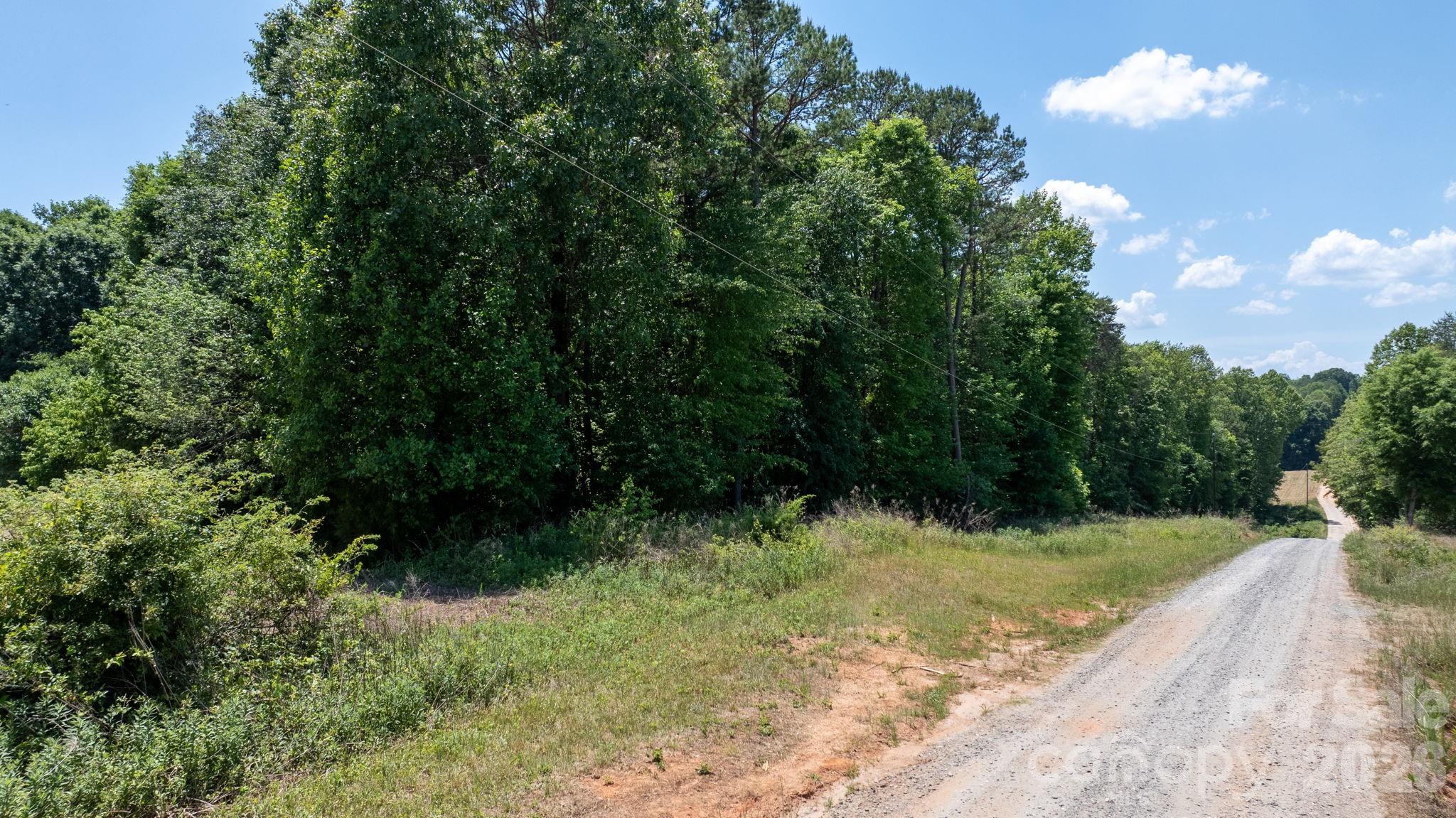 000 Deal Valley Drive Taylorsville NC 28681