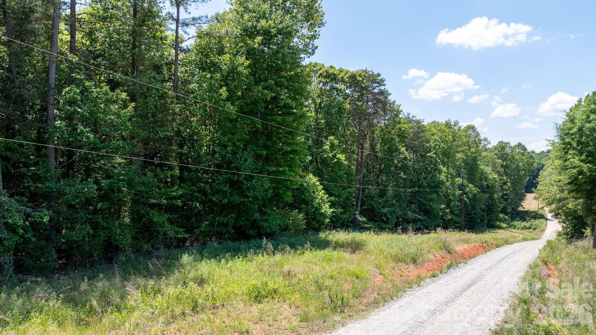 000 Deal Valley Drive Taylorsville NC 28681