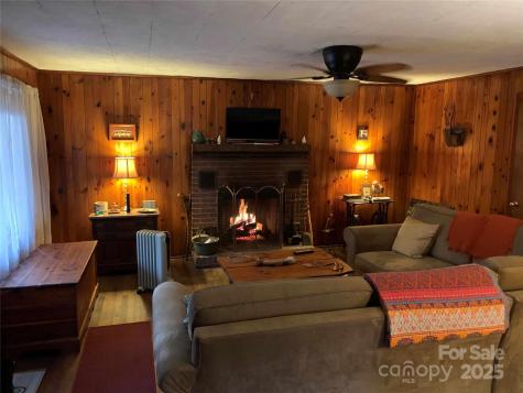 37 S Us 19e Highway Newland NC 28657