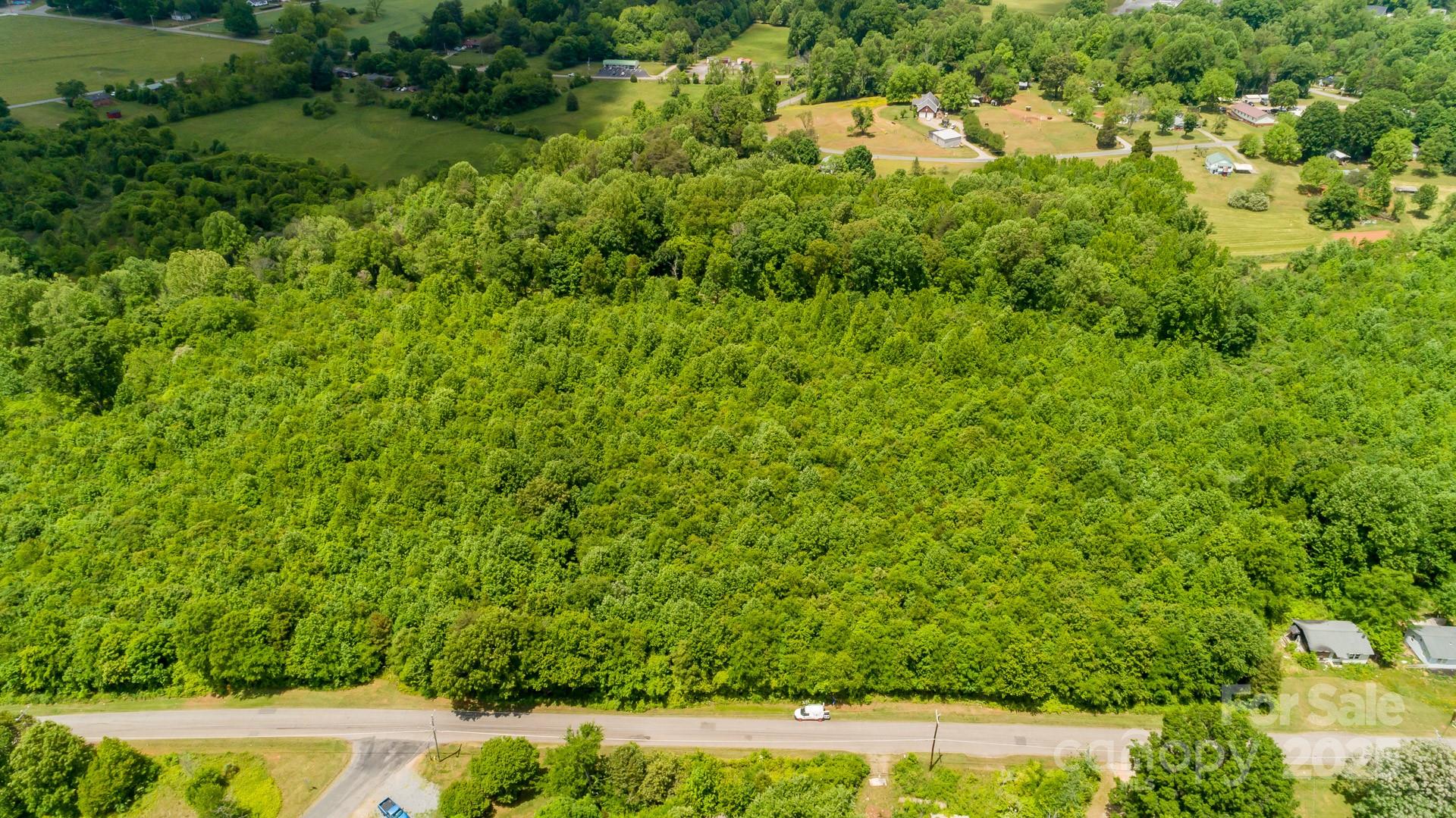 3 Williams Avenue Statesville NC 28677