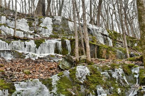 158 Sugar Cove Road Weaverville NC 28787