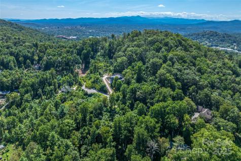 33 Grovepoint Way Asheville NC 28804