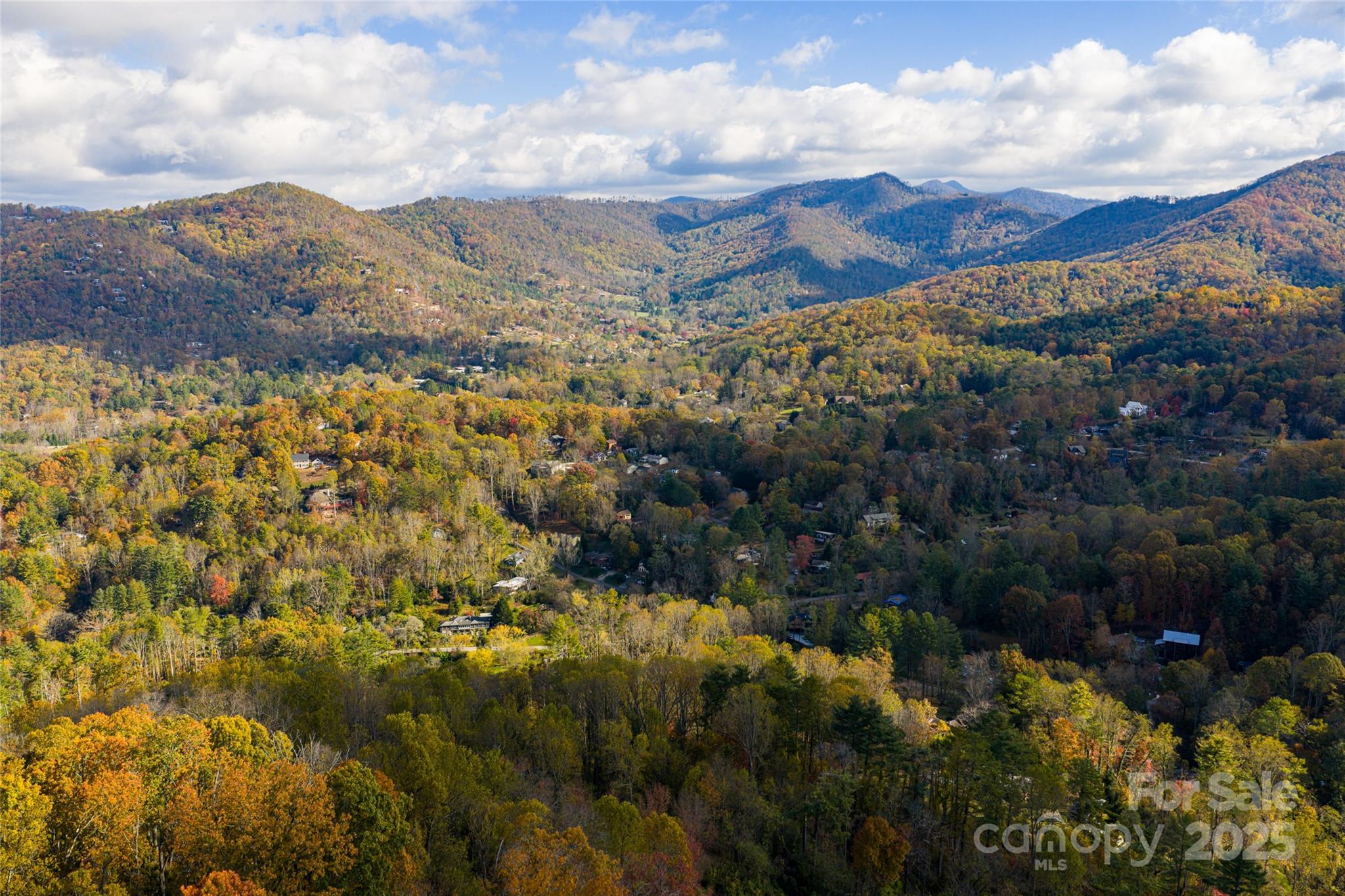 33 Grovepoint Way Asheville NC 28804