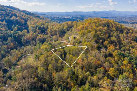 33 Grovepoint Way Asheville NC 28804