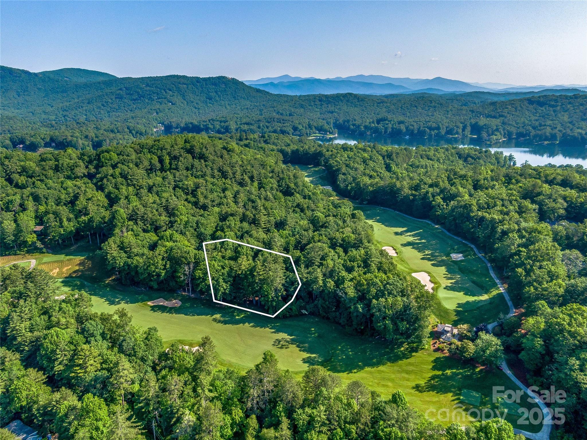 J 35 Cherokee Point Lake Toxaway NC 28747