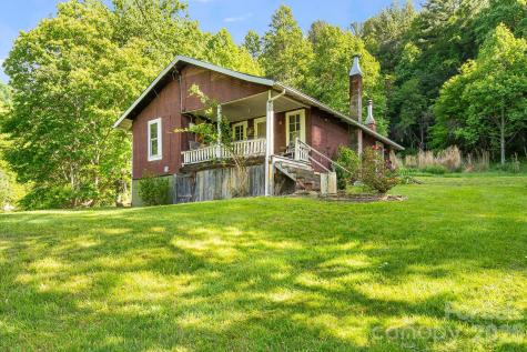 130 Black Crow Road Burnsville NC 28714