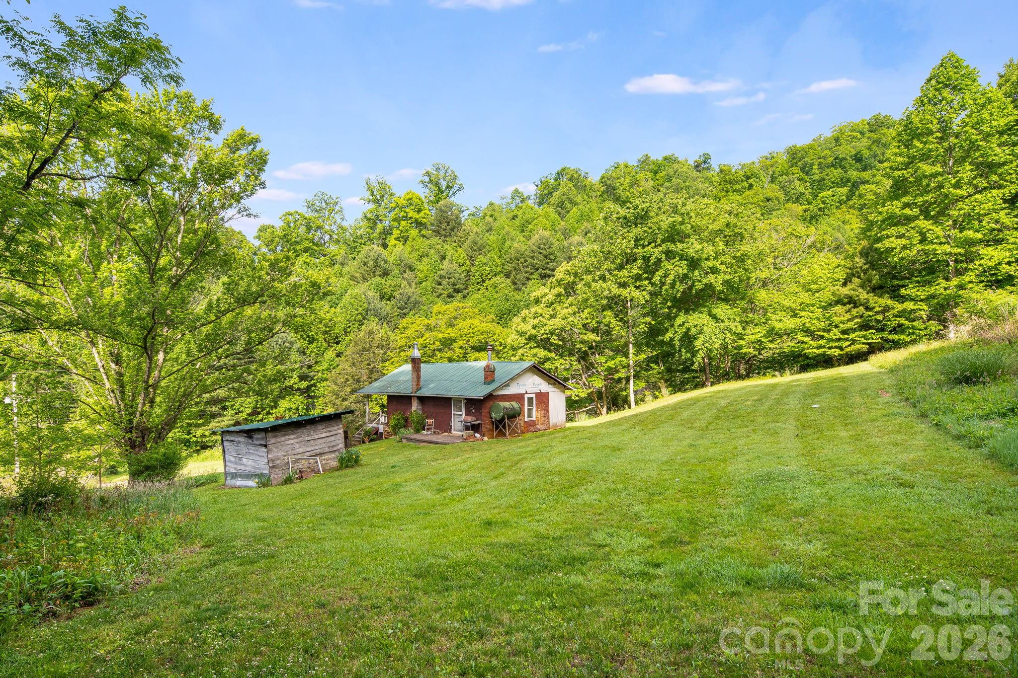 130 Black Crow Road Burnsville NC 28714