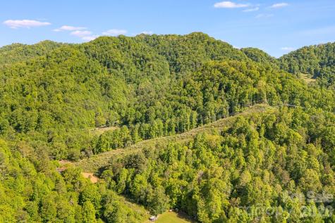 130 Black Crow Road Burnsville NC 28714