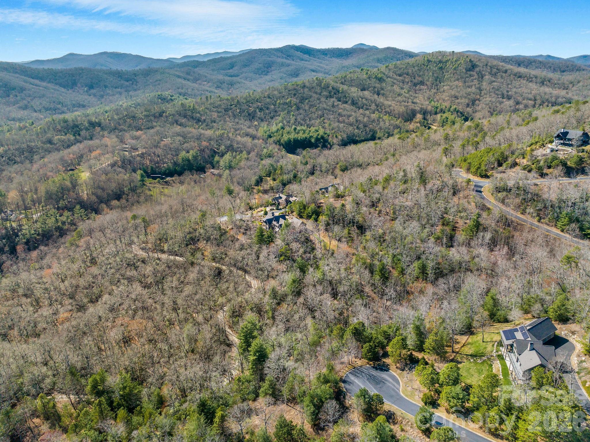140 Woodhen Way Horse Shoe NC 28742