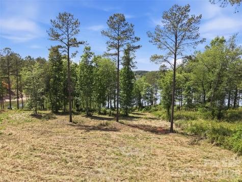 3067 Jumping Run Connelly Springs NC 28612
