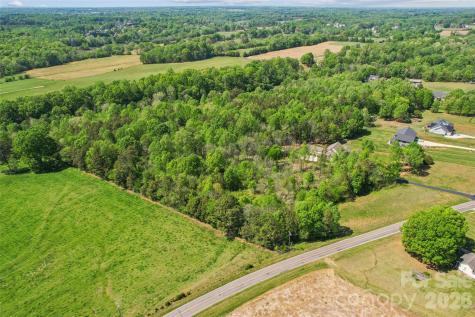 1025 Patterson Farm Road Mooresville NC 28115