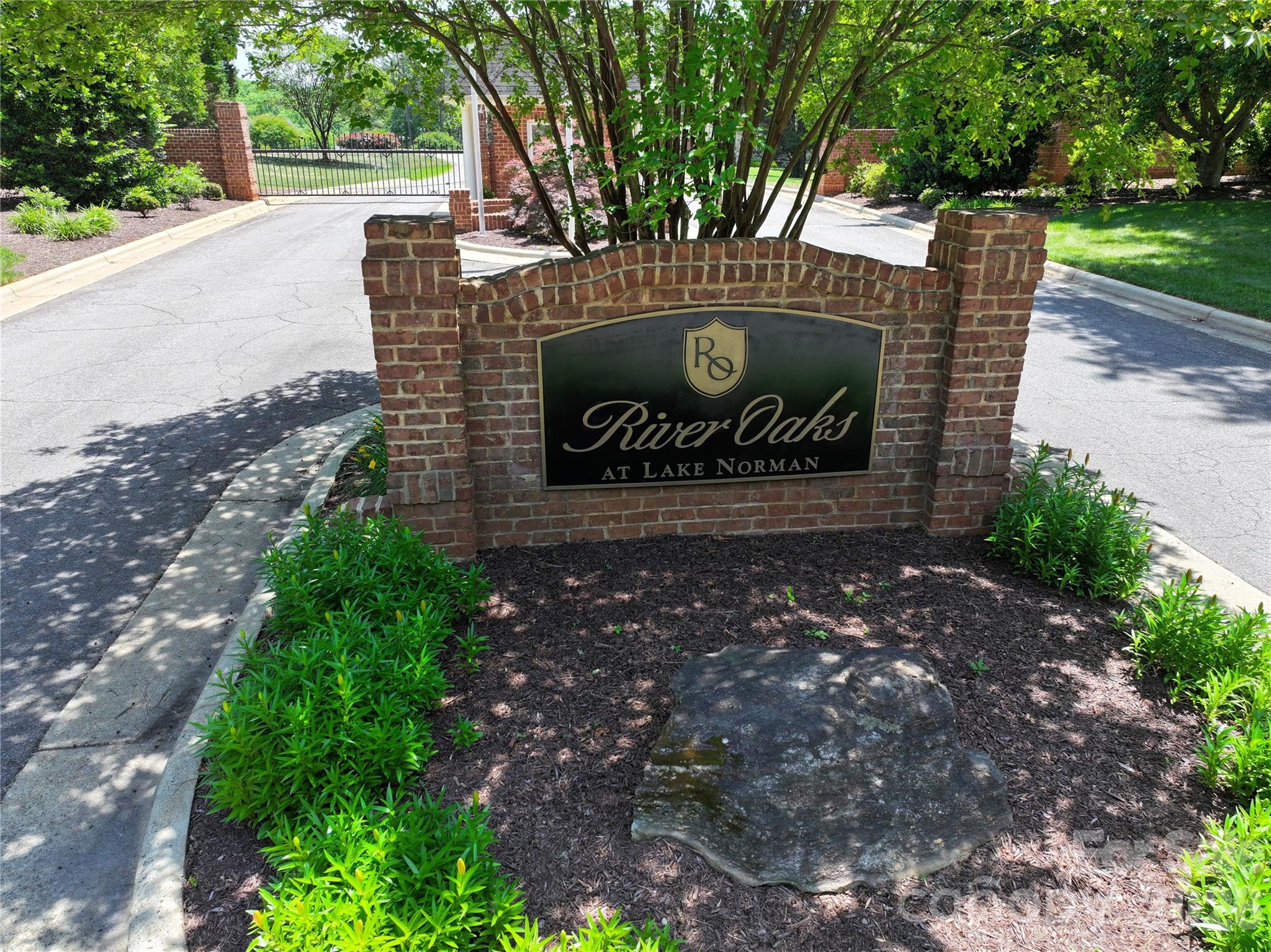 106 Kiowa Court Statesville NC 28677