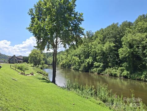 Lot 8 Bayside Drive Sylva NC 28779