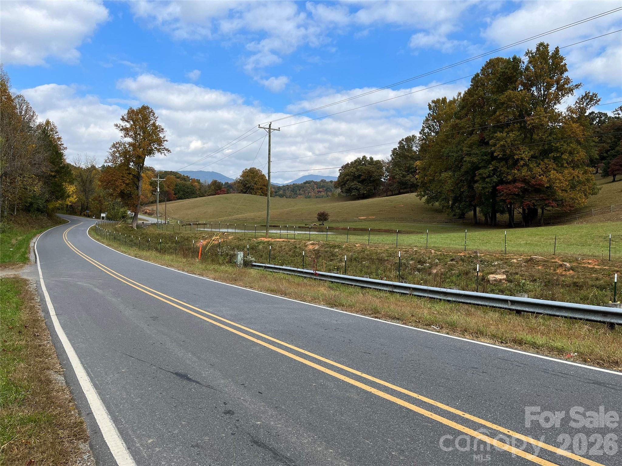 1409 Us 441 Highway Whittier NC 28789
