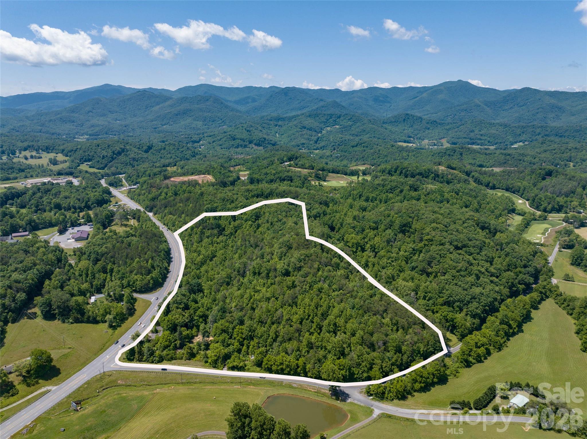 1409 Us 441 Highway Whittier NC 28789