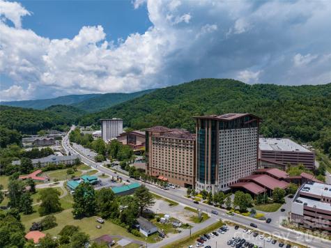 1409 Us 441 Highway Whittier NC 28789