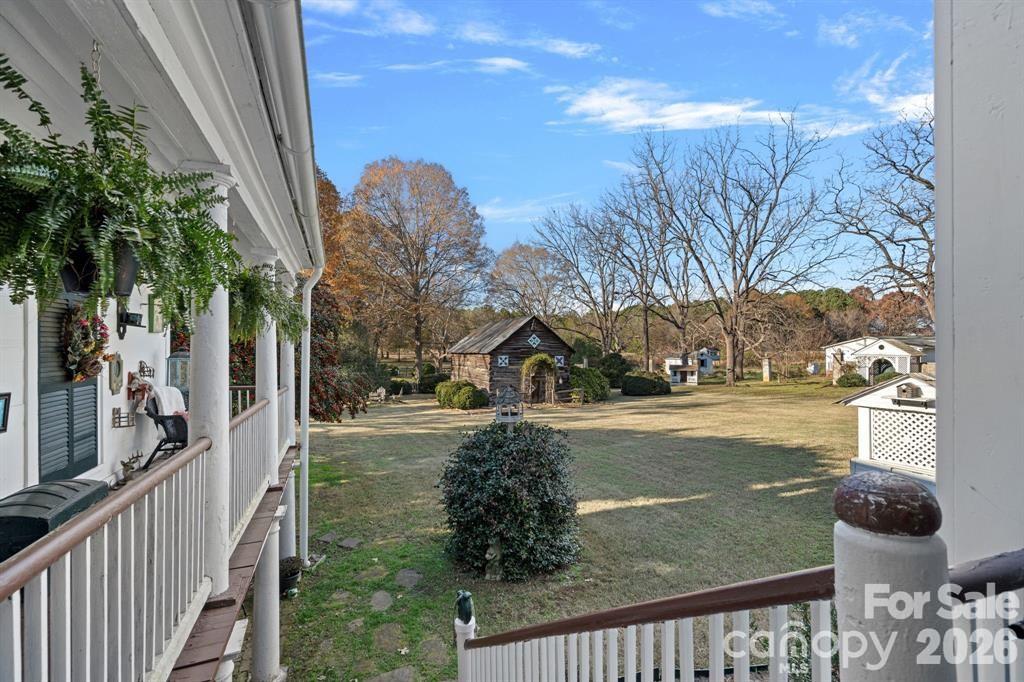 104 Leslie Loop Mooresville NC 28115