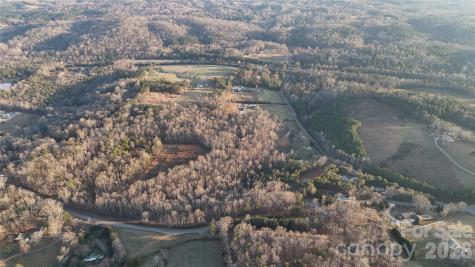 999 Bill Collins Road Columbus NC 28722
