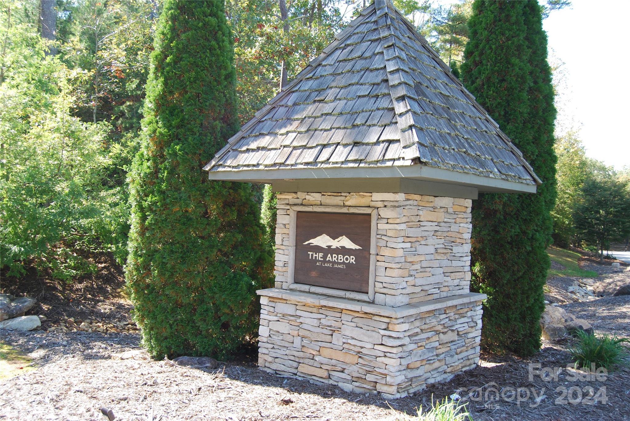 65 Dockside Drive Nebo NC 28761
