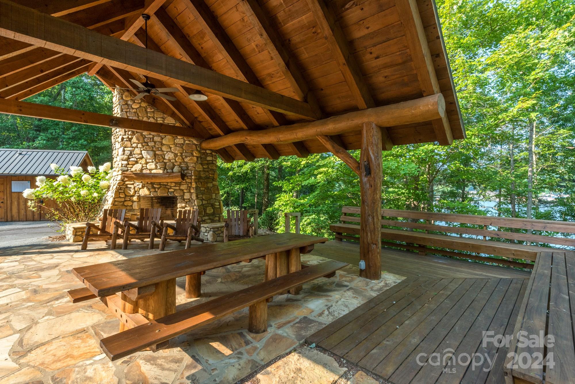 65 Dockside Drive Nebo NC 28761