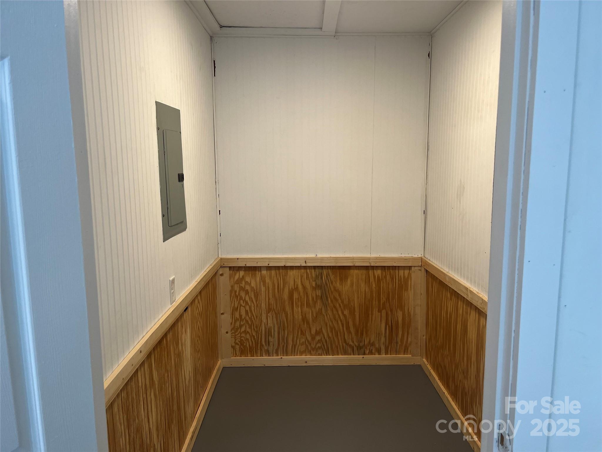 1961 Cane Creek Road Fletcher NC 28732