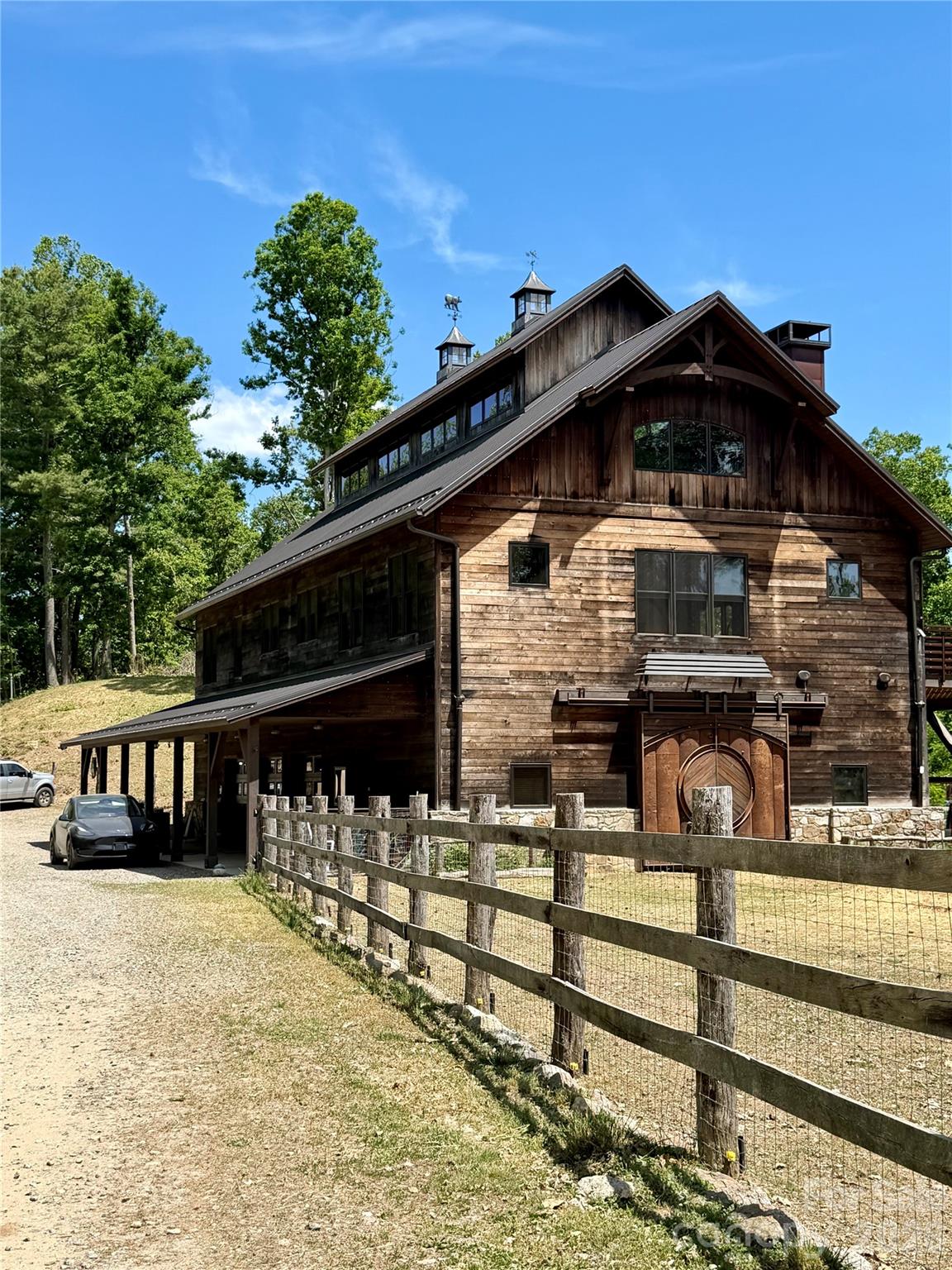 19 Villa Nova Drive Asheville NC 28804