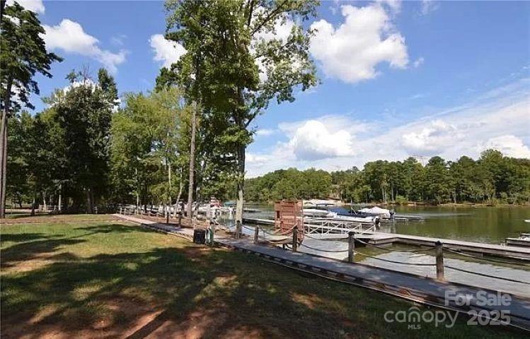 3213 Lake Pointe Drive Belmont NC 28012