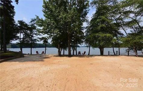 3213 Lake Pointe Drive Belmont NC 28012