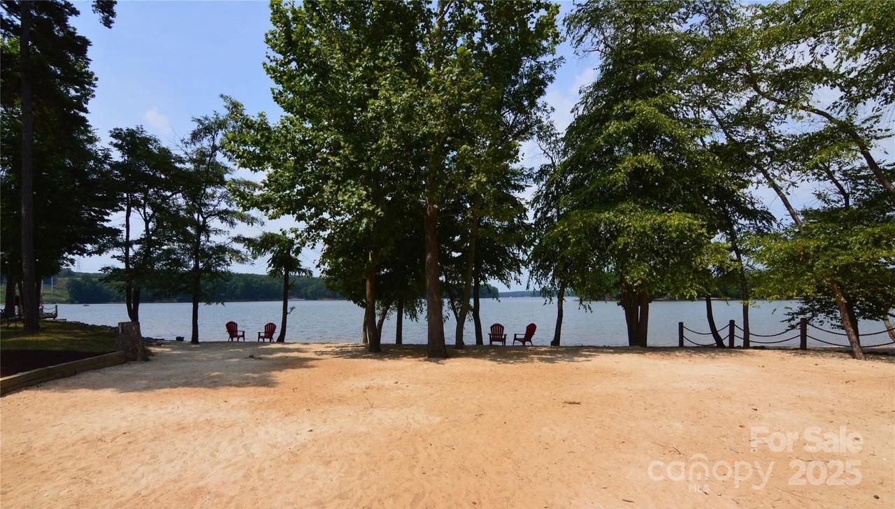 3213 Lake Pointe Drive Belmont NC 28012