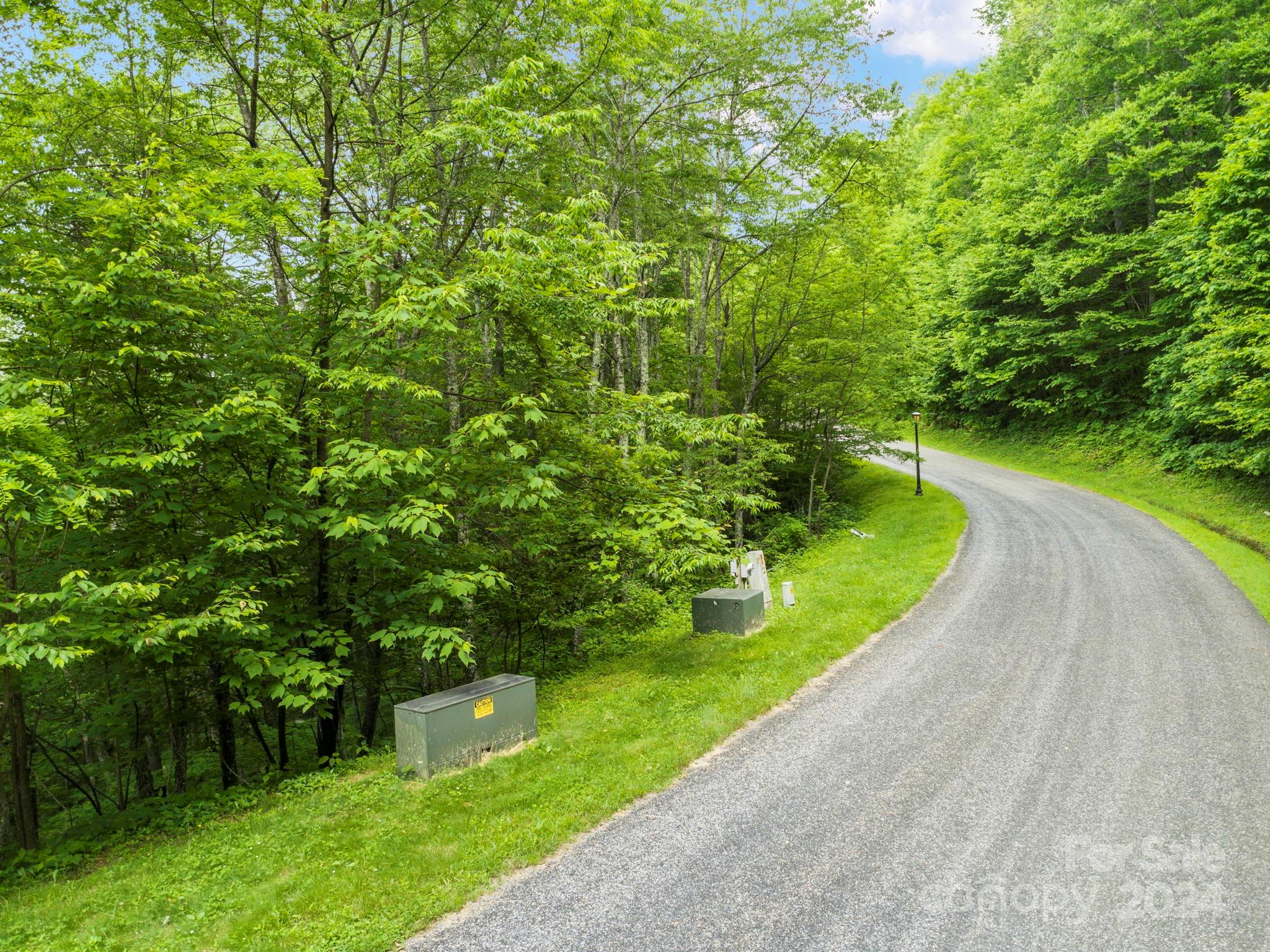 98 Goldenleaf Road Mars Hill NC 28754