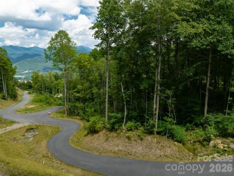 1394 Daydream Ridge Swannanoa NC 28778