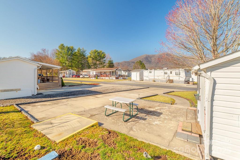39 Polka Lane Waynesville NC 28785
